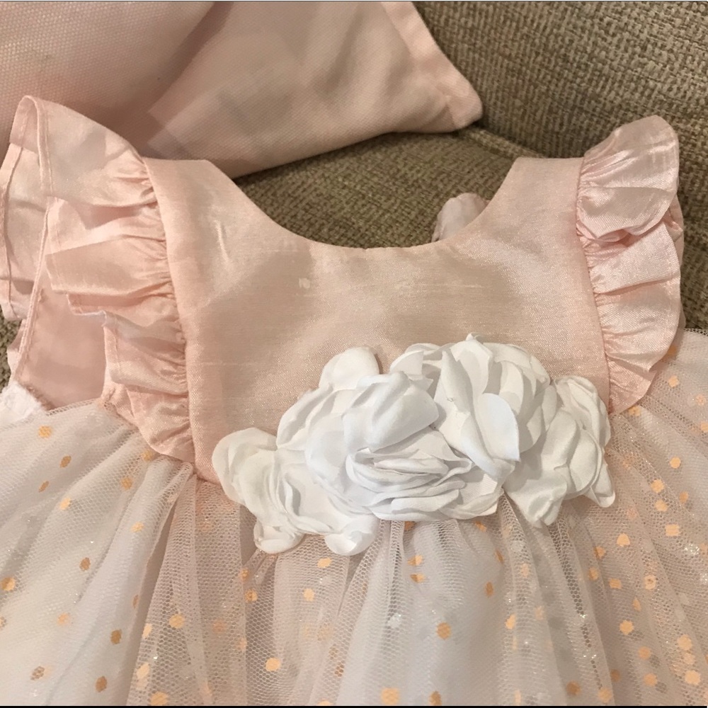 Sweet Tulle Ruffle Sleeved Dress